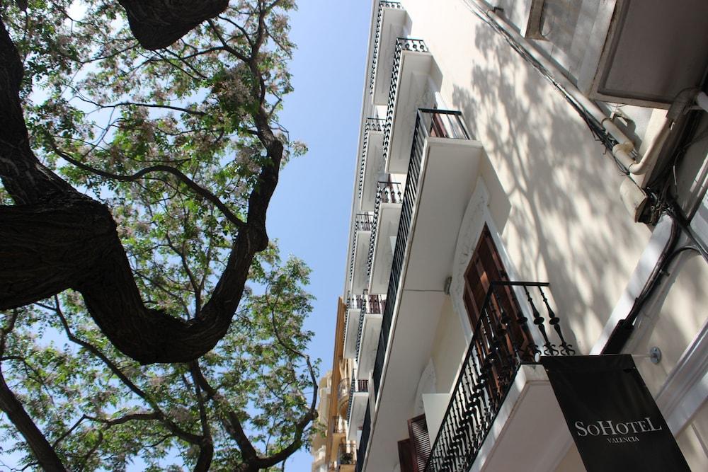 Soho Valencia Aparthotel Exterior photo